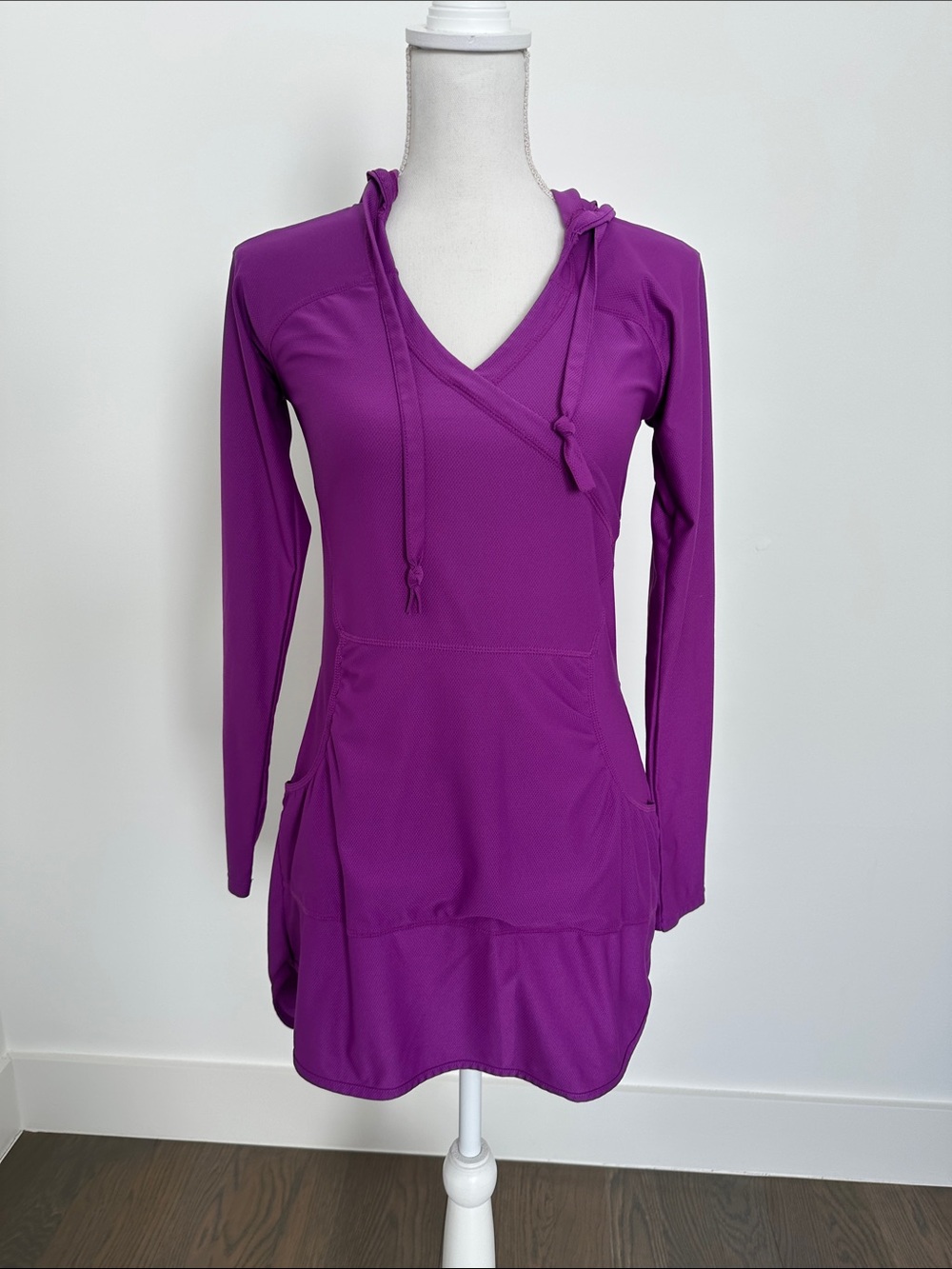 Athleta Magenta Hooded V-Neck Tunic